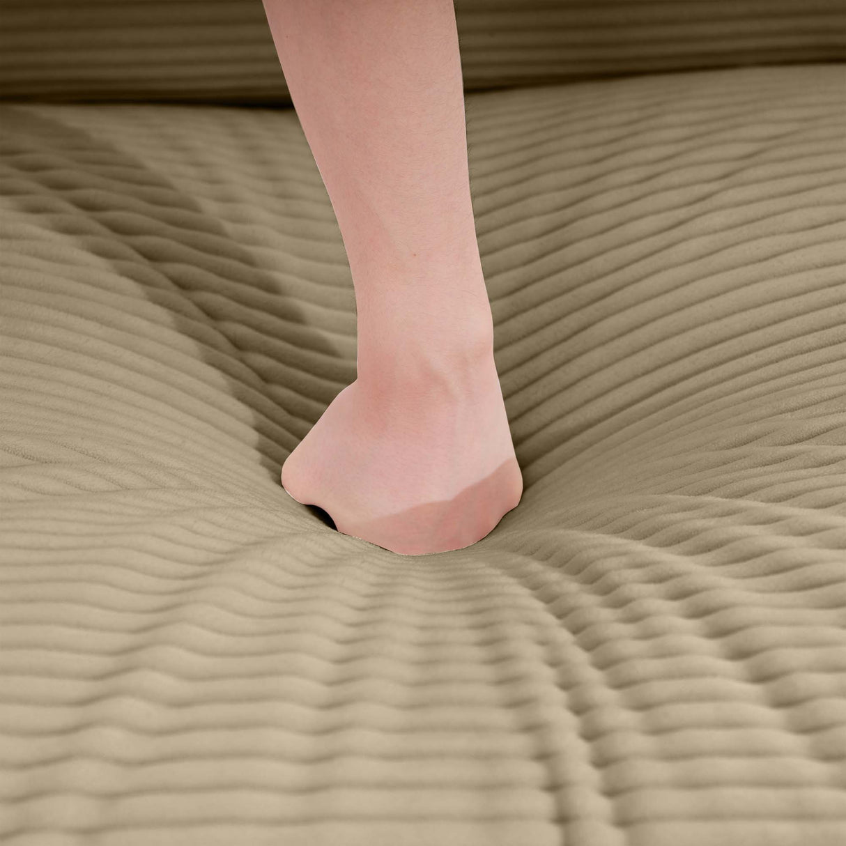 Classic Modern Comfortable Single Chair Deep Seat Sofa With Footstool