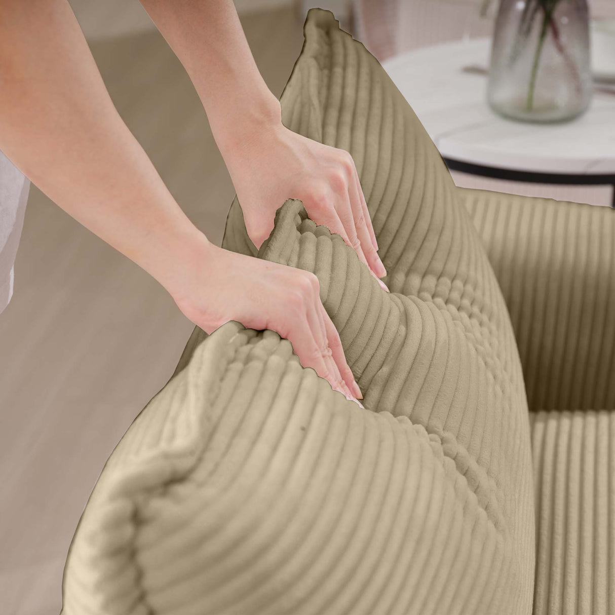 Classic Modern Comfortable Single Chair Deep Seat Sofa With Footstool