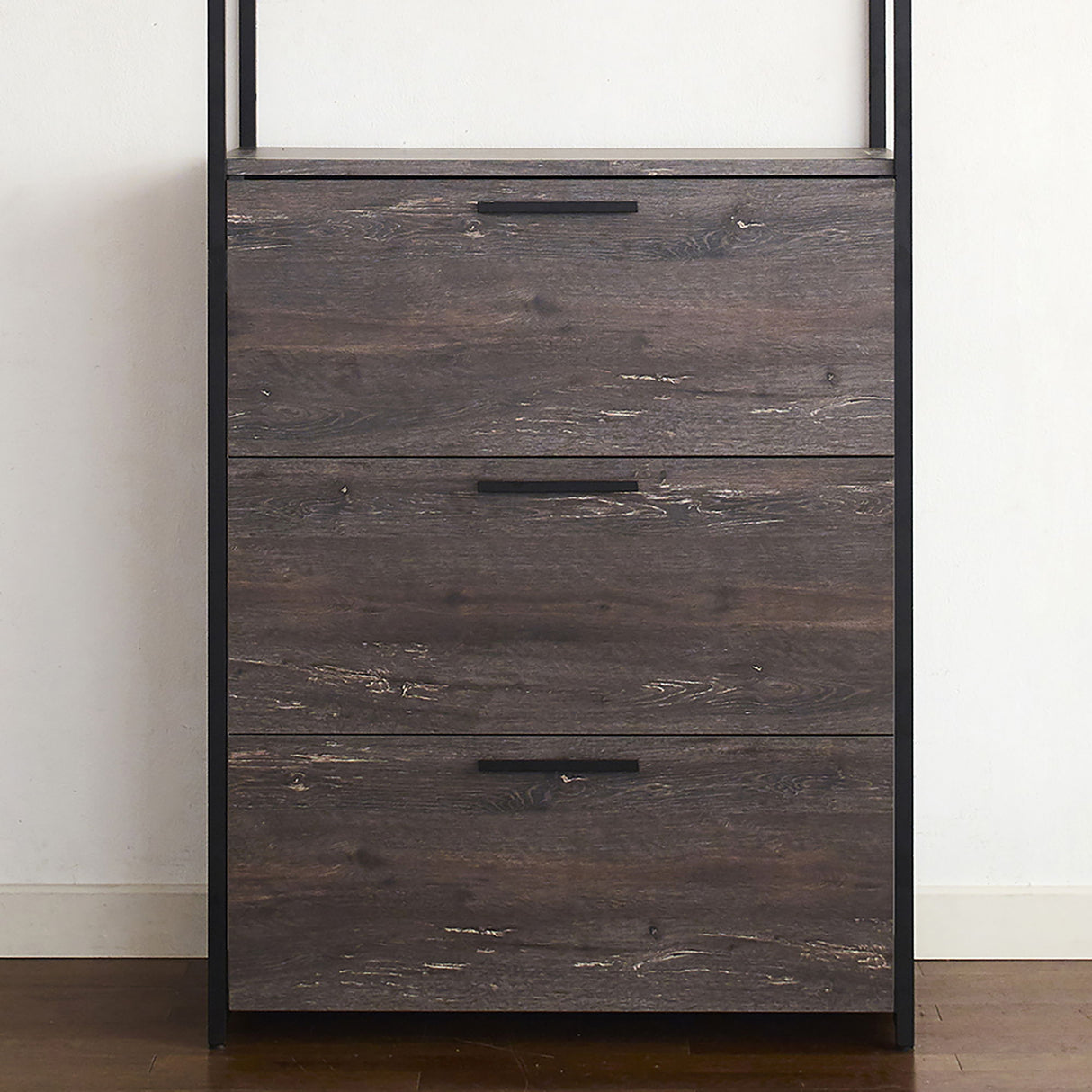 Monica - Walk In Closet With Three Drawers And Shelf