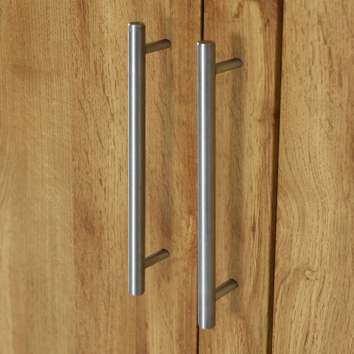 4 Door Wardrobe Armoire With 3 Drawers