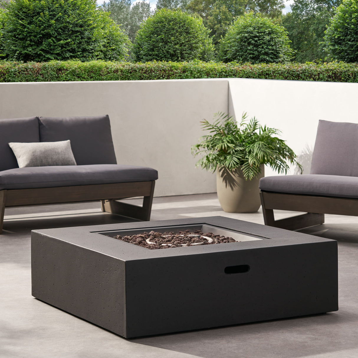 Modern 50,000 Btu Square Fire Table With Propane Tank
