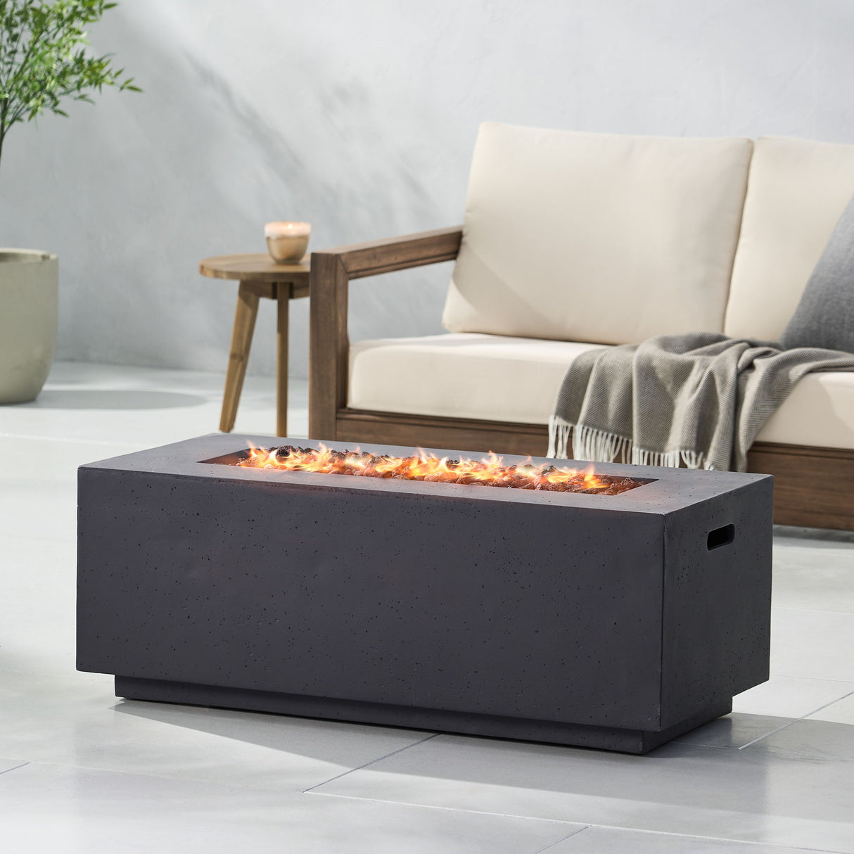 Contemporary Outdoor 40,000 Btu Propane Fire Pit