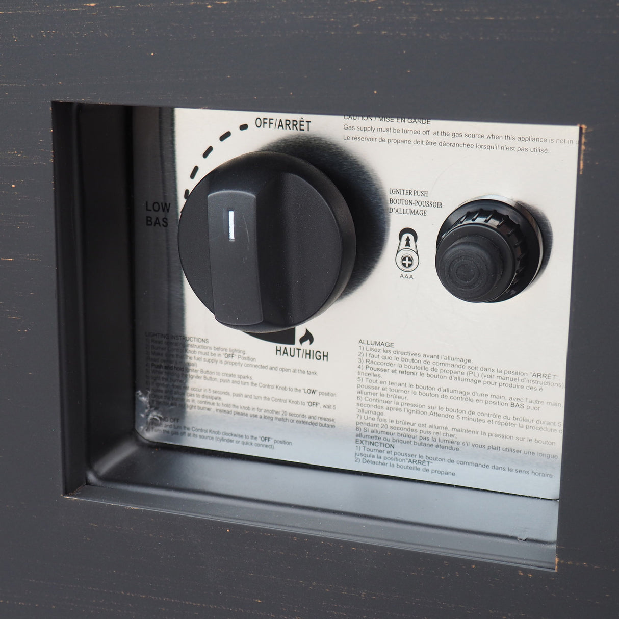 Outdoor Patio Gas Burning Fire Pit Table 50,000 Btu, Square